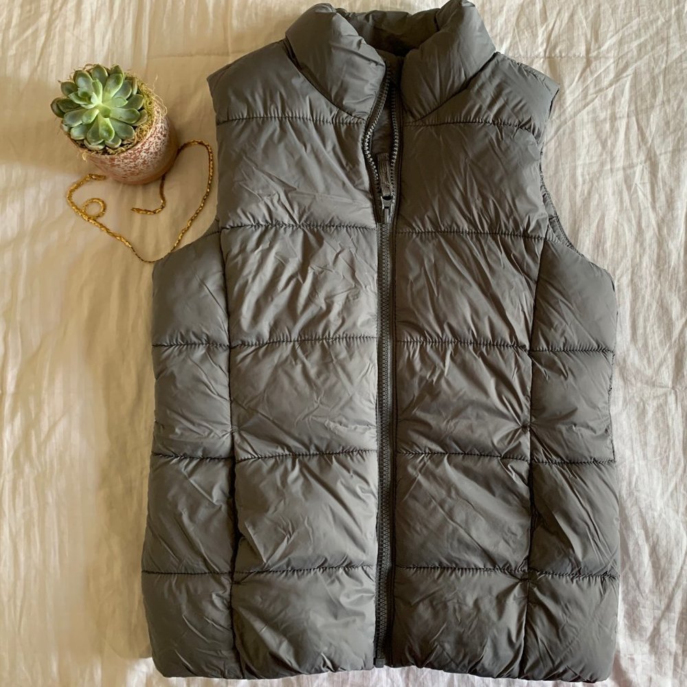 Grey Puffer Vest